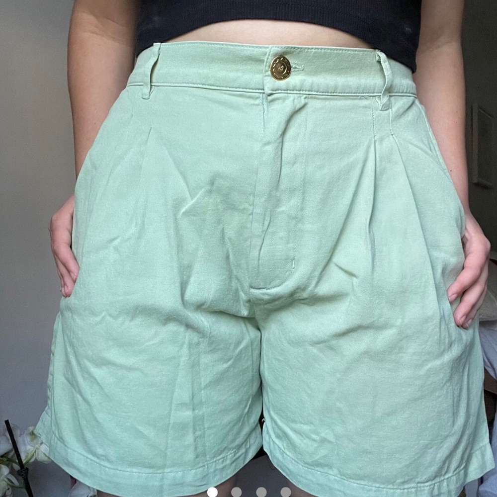 Big bud trouser shorts, size medium